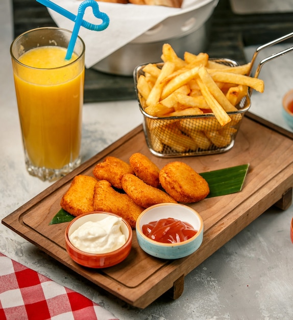 Nuggets Meal_thumbnail_1