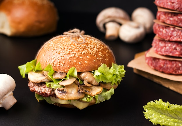 Mushroom Burger_thumbnail_1
