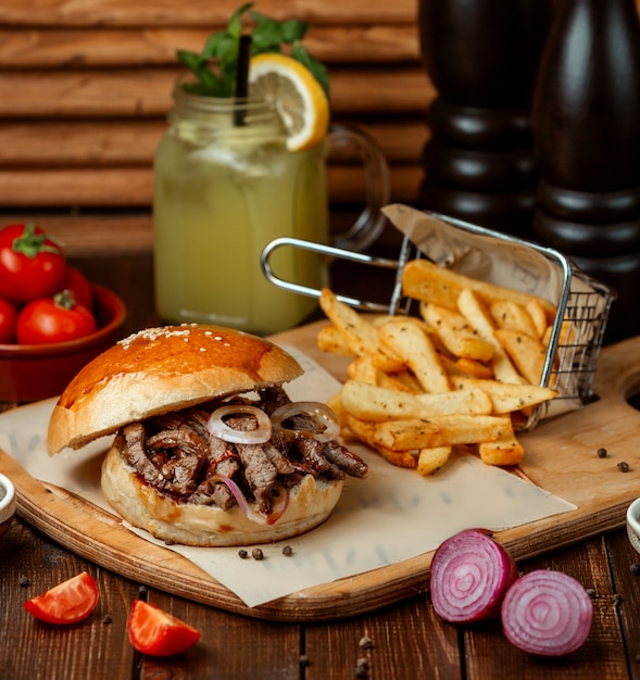 BBQ Burger_thumbnail_1